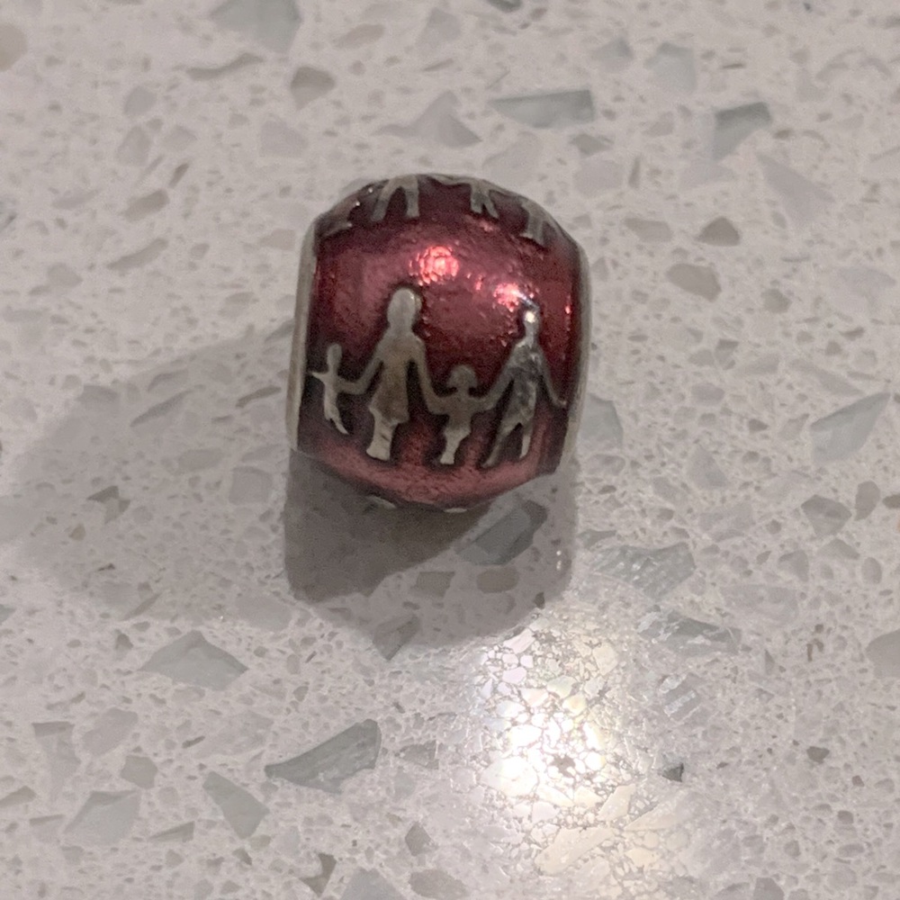 Pandora Family charm authentic